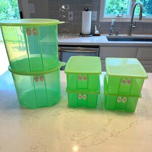 Never Used Tupperware FridgeSmart Set